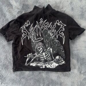 Black Graphic Crop Top